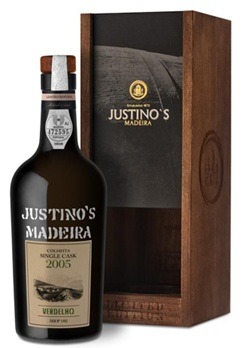 nieuw Madeira Single Cask 2005 50cl., let op, druivenras is boal in giftpack.